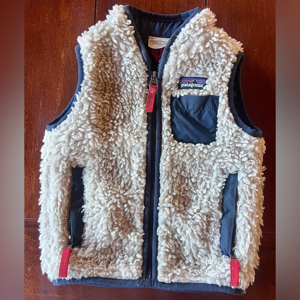 Patagonia toddler or baby vest 12-18 M - RETRO-X FLEECE VEST